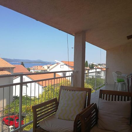 Apartmani Nea Biograd Na Moru Extérieur photo