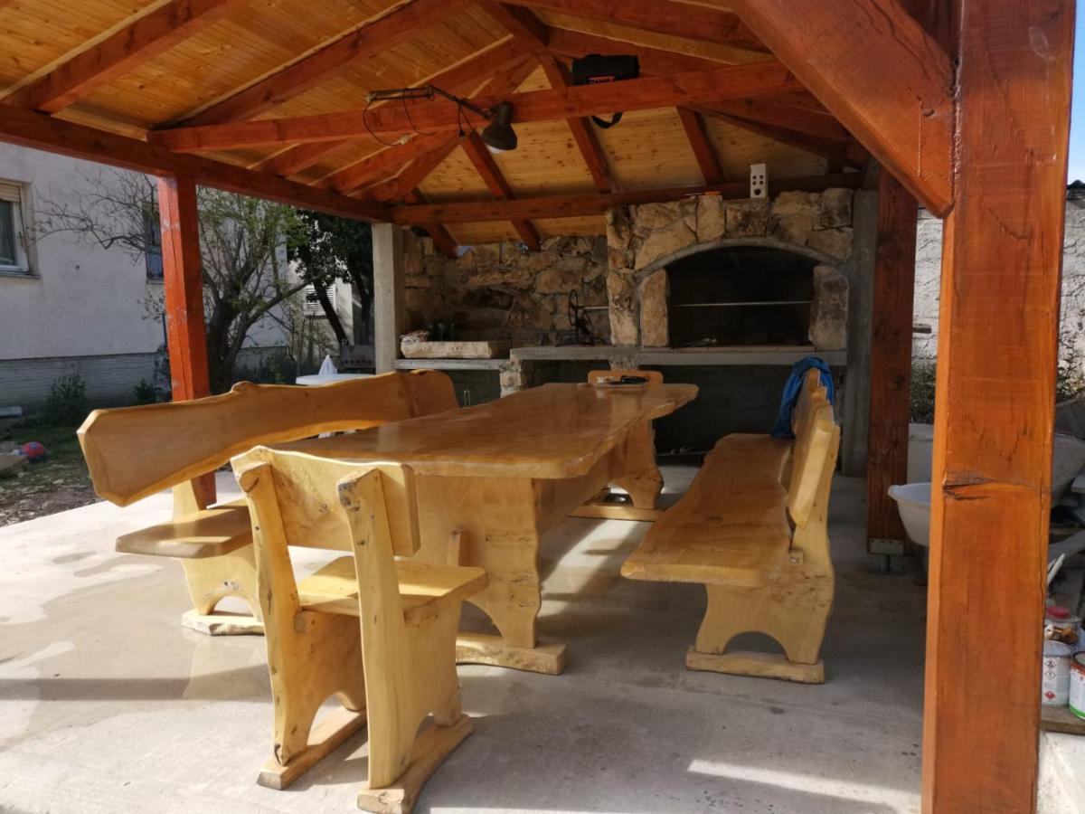 Apartmani Nea Biograd Na Moru Extérieur photo