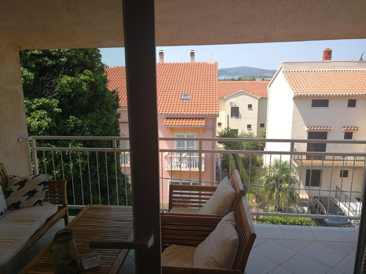 Apartmani Nea Biograd Na Moru Extérieur photo