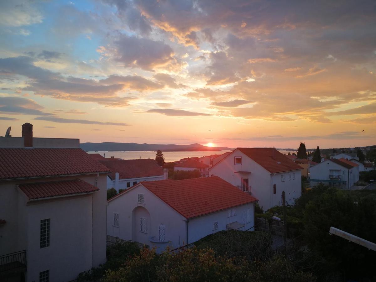 Apartmani Nea Biograd Na Moru Extérieur photo