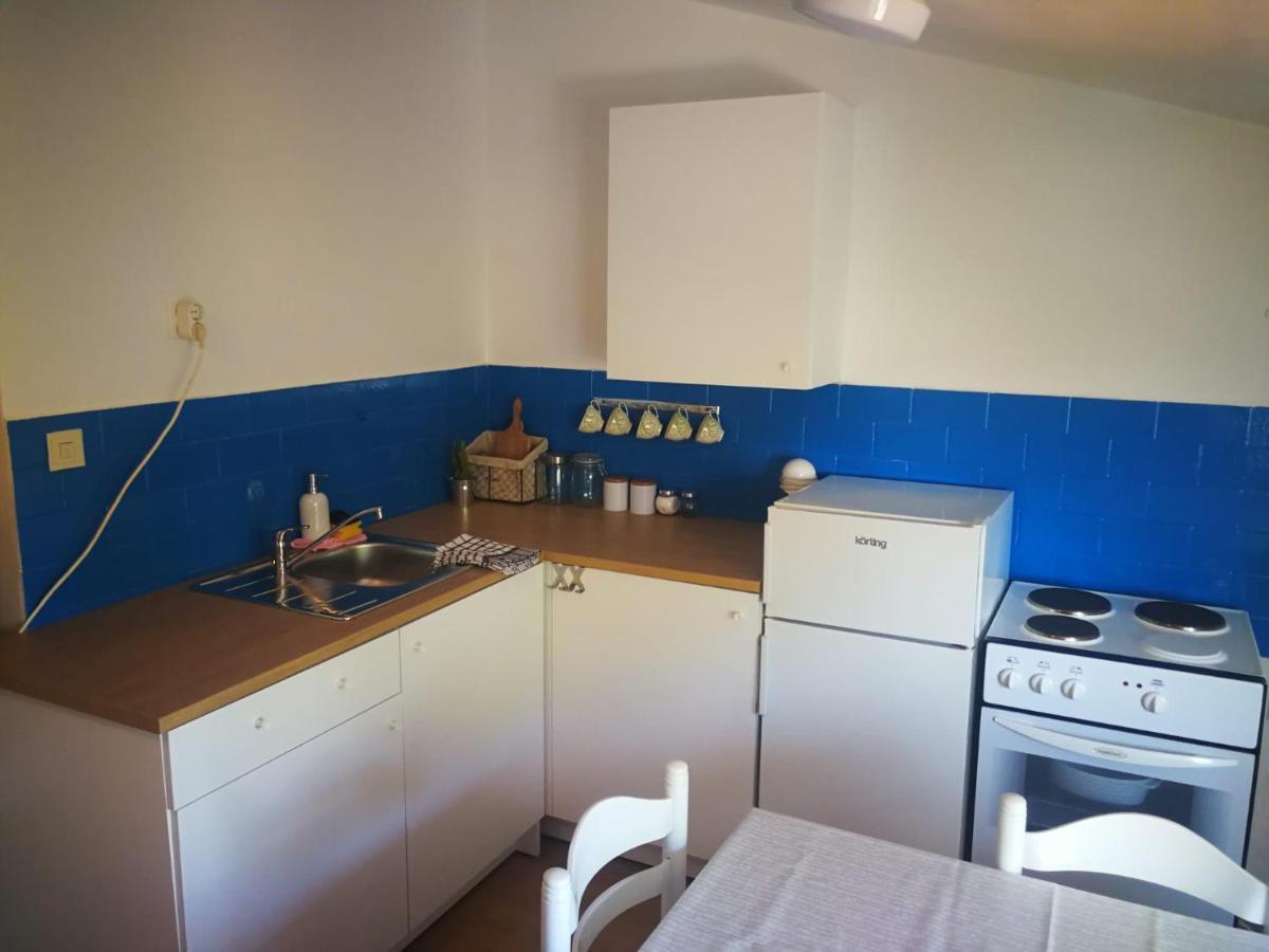 Apartmani Nea Biograd Na Moru Extérieur photo